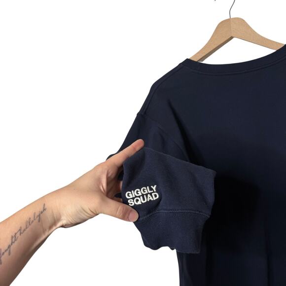 Giggly Squad Sorry I'm On Voice Rest Fleece Pullover Sweater Navy Medium - Picture 7 of 7